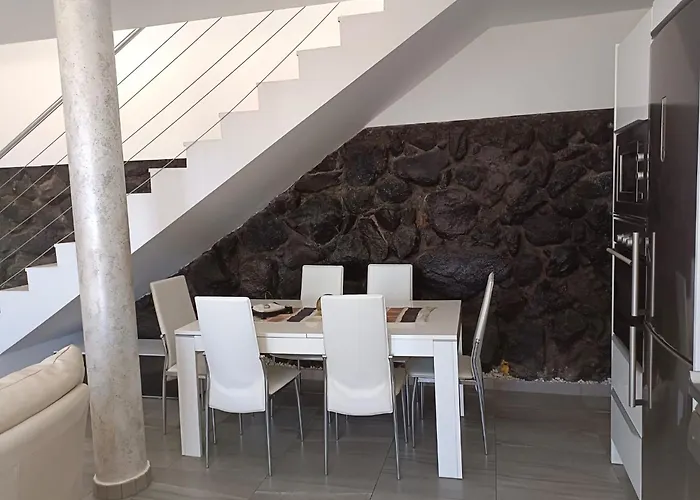 Villa Luxury Sea Views Heated Pool Private Jacuzzi Wifi Bbq Parking Tennis Court Candelaria