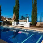 Luxury Sea Views Heated Pool Private Jacuzzi Wifi Bbq Parking Tennis Court Villa *