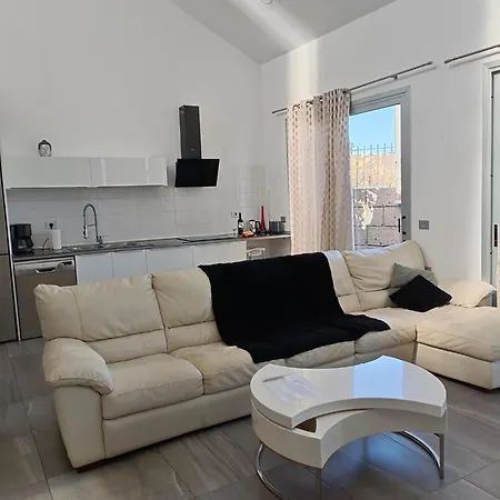 Luxury Sea Views Heated Pool Private Jacuzzi Wifi Bbq Parking Tennis Court * Candelaria