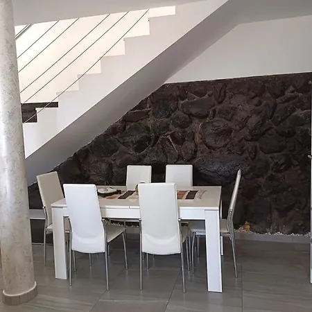 Villa Luxury Sea Views Heated Pool Private Jacuzzi Wifi Bbq Parking Tennis Court Candelaria