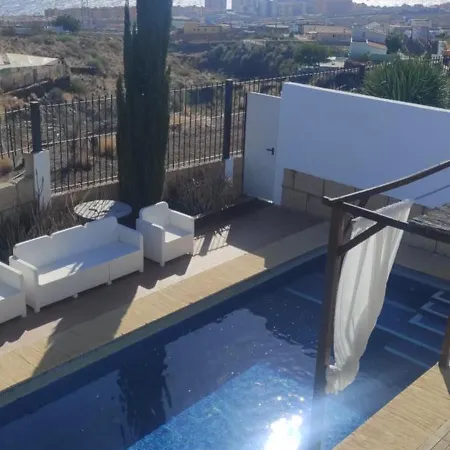 Villa Luxury Sea Views Heated Pool Private Jacuzzi Wifi Bbq Parking Tennis Court *