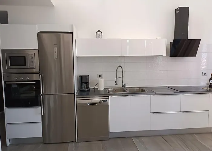 Luxury Sea Views Heated Pool Private Jacuzzi Wifi Bbq Parking Tennis Court * Candelaria