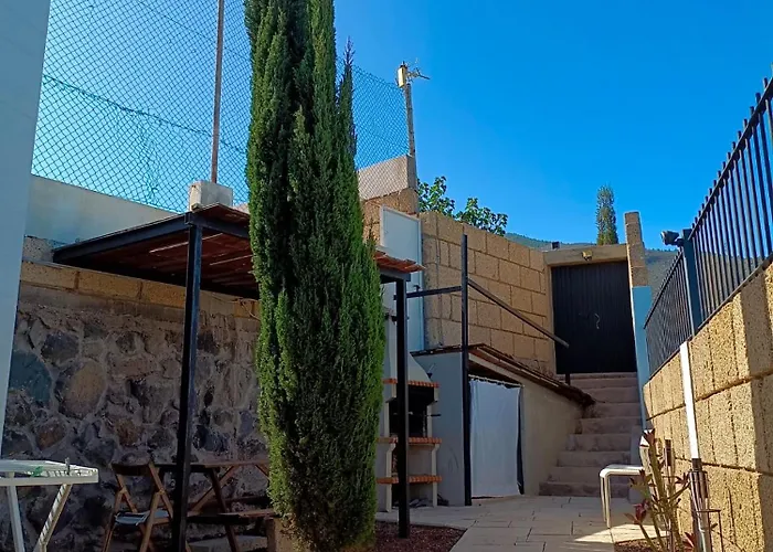 Luxury Sea Views Heated Pool Private Jacuzzi Wifi Bbq Parking Tennis Court Candelaria